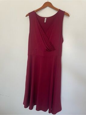 Versatile Sleeveless flattering Wrap-Front Burgundy Women's Dress